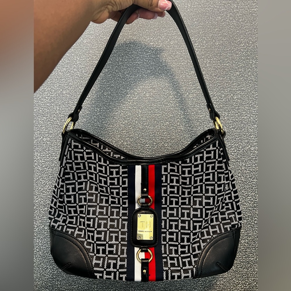 Tommy Hilfiger Shoulder Hobo Bag Monogram Logo - Picture 1 of 6